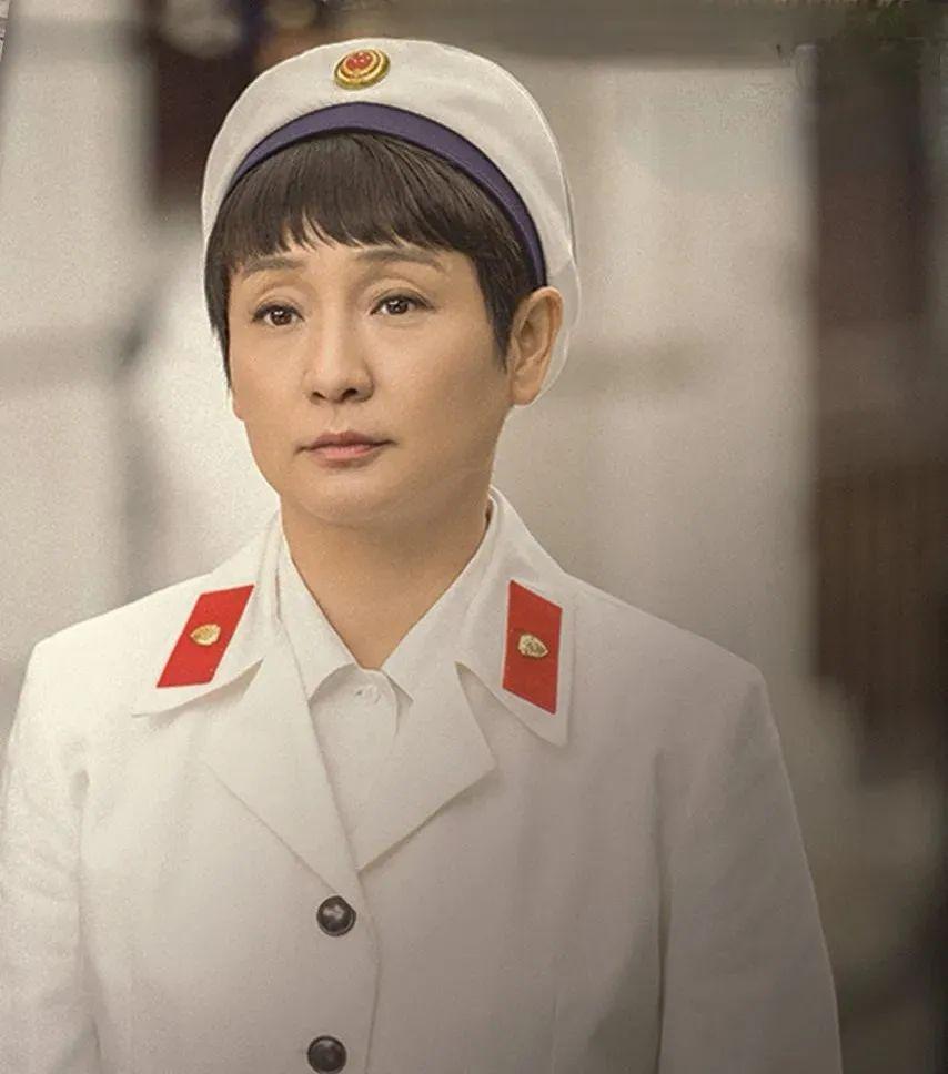 女局长竟然搞“精致卷发”？《画眉》老戏骨孔琳发型，笑掉大牙