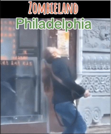 美国“僵尸城”成网红打卡点?瘾君子街头痛苦挣扎状如僵尸,诡异姿态全网疯传!