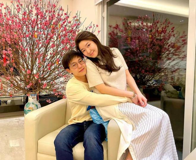 还记得欢喜哥许绍雄吗？嫁女现场堪比TVB台庆