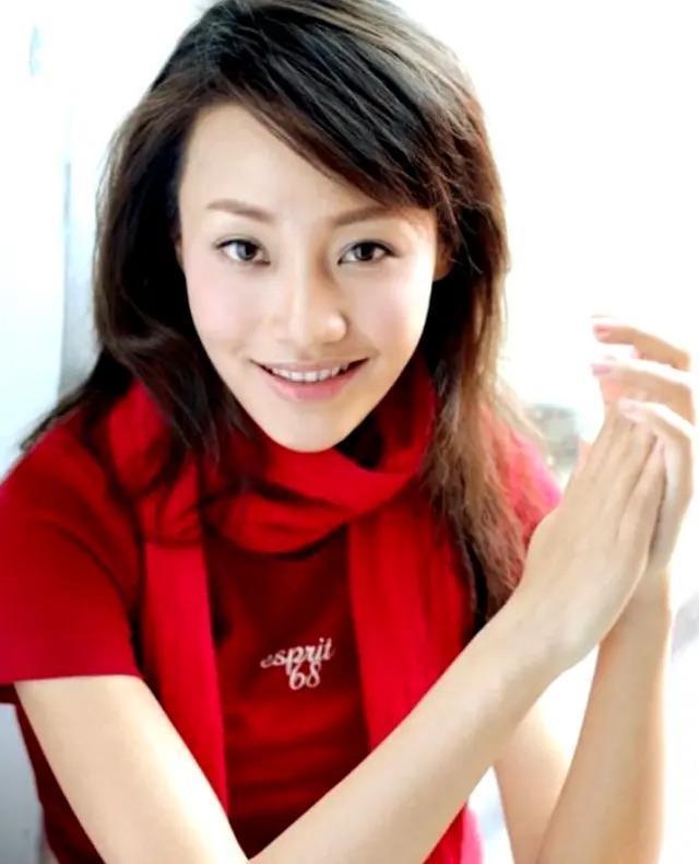 红颜薄命潘星谊29岁意外离世，葬礼上父亲露出微笑是为何？