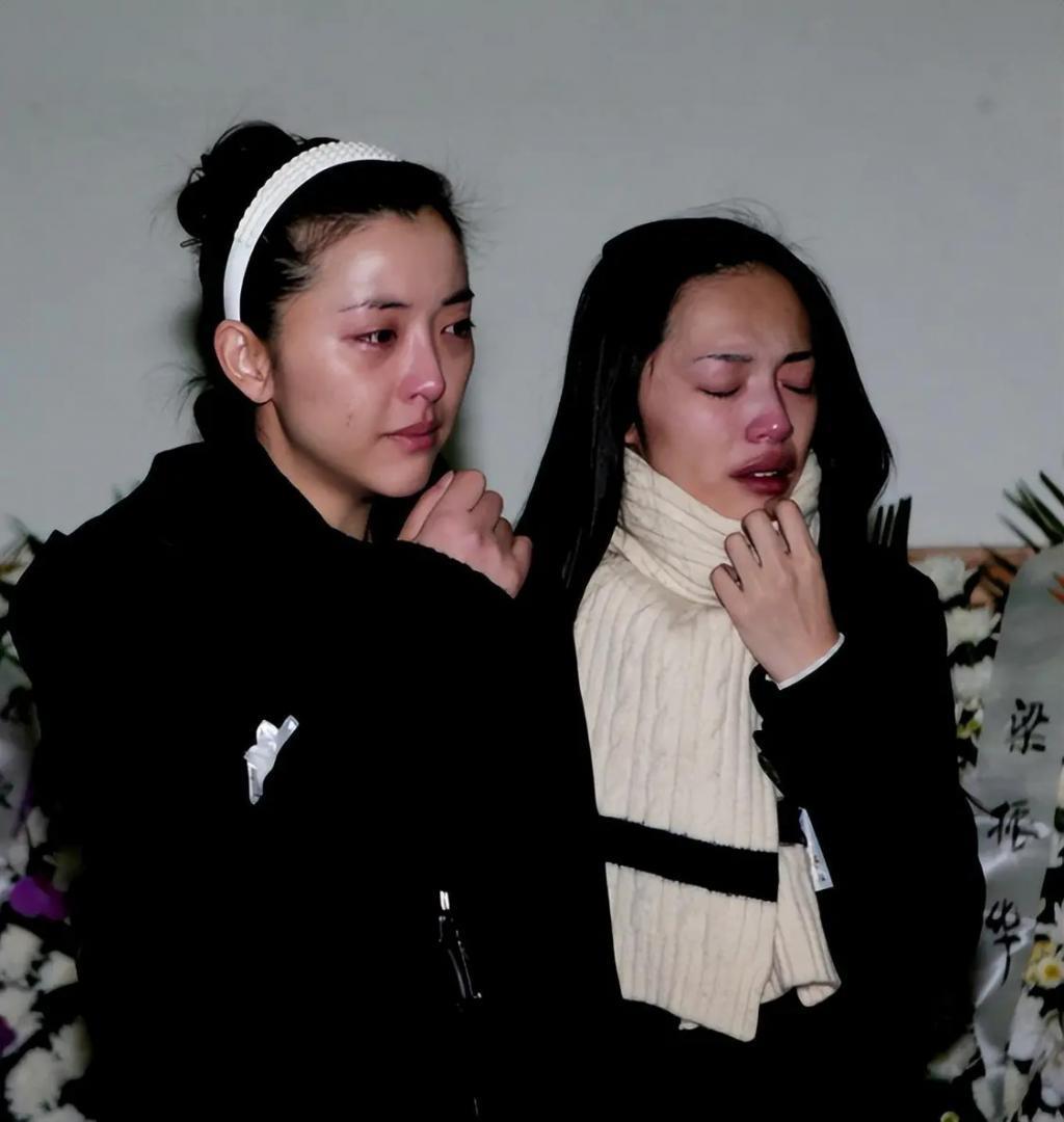 红颜薄命潘星谊29岁意外离世，葬礼上父亲露出微笑是为何？