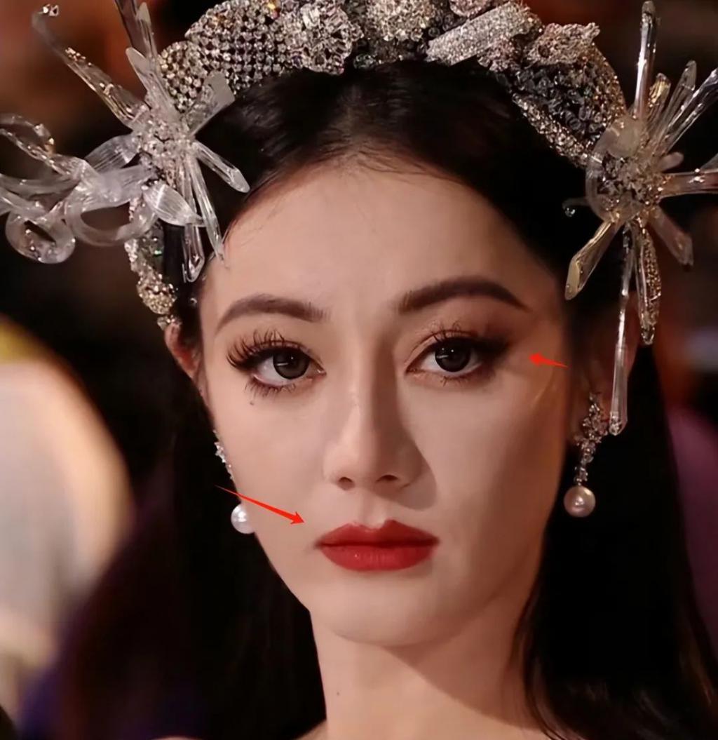 澳门这一夜，迪丽热巴的尴尬，揭开了娱乐圈的三大现实面