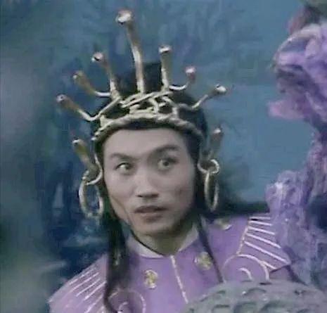 星光大赏省流版：女明星几乎全灭；倪妮撞衫，输了