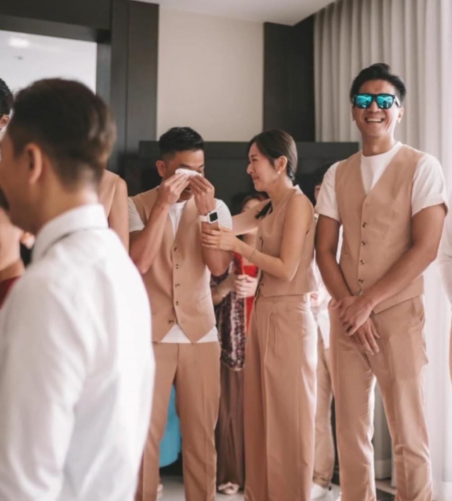 马国明妻子汤洛雯腰线显粗疑怀孕，婚礼排场完胜前任