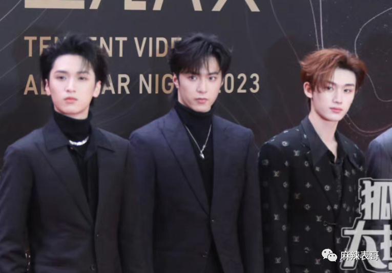 用力过猛的也太多了吧？