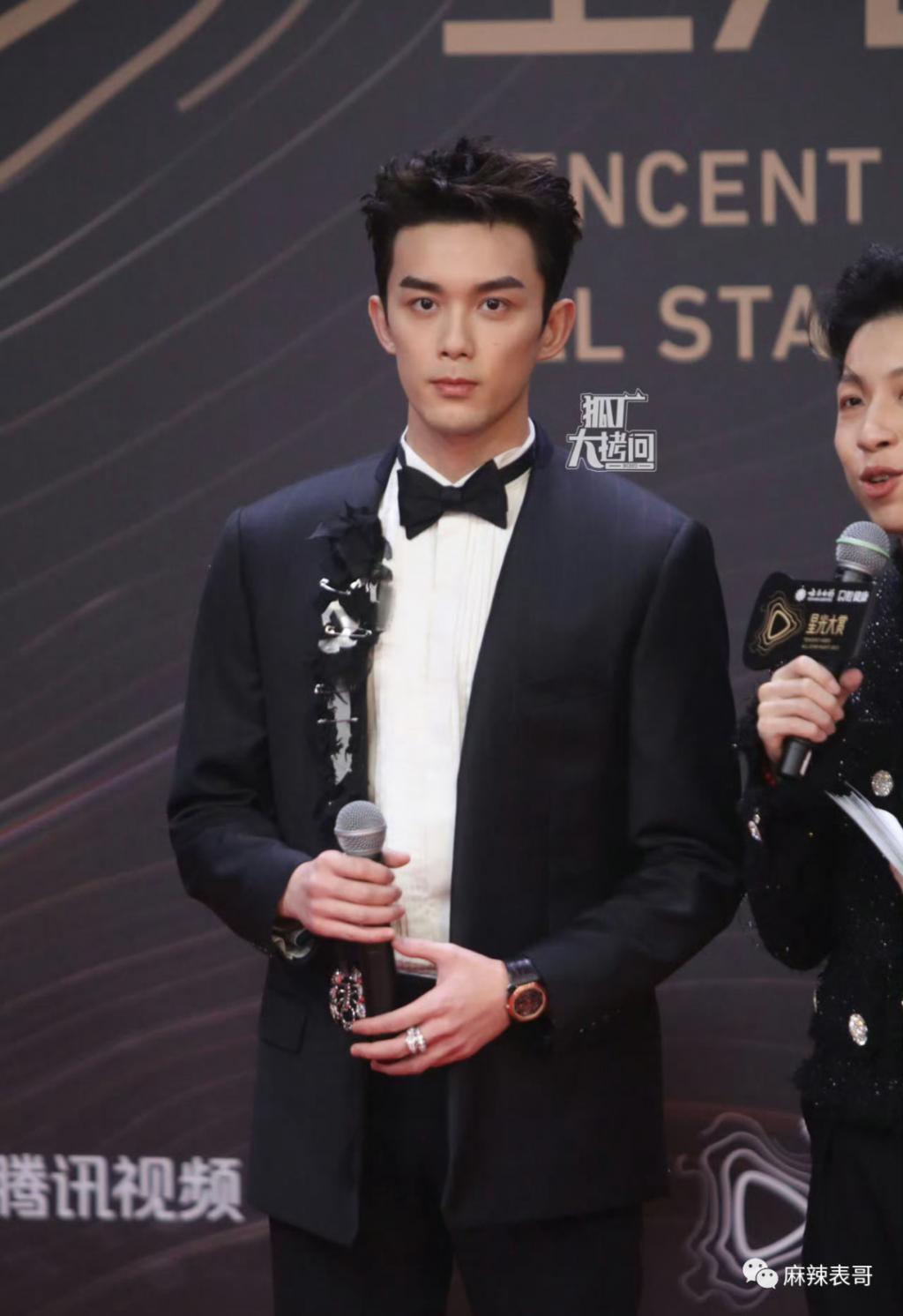 用力过猛的也太多了吧？