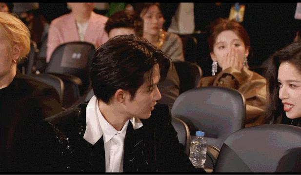 用力过猛的也太多了吧？