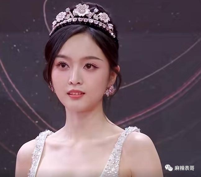 用力过猛的也太多了吧？