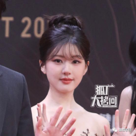 用力过猛的也太多了吧？