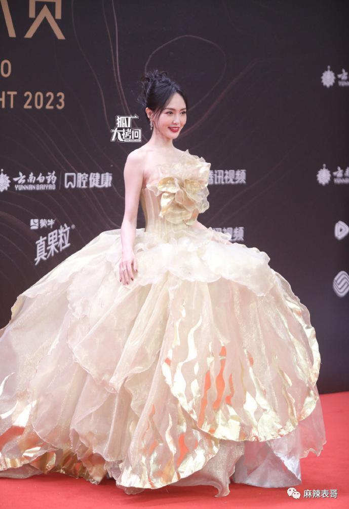 用力过猛的也太多了吧？