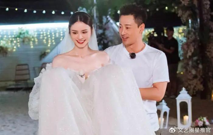 林峰女儿长相引争议！夫妻俩被质疑整容，对比照曝光