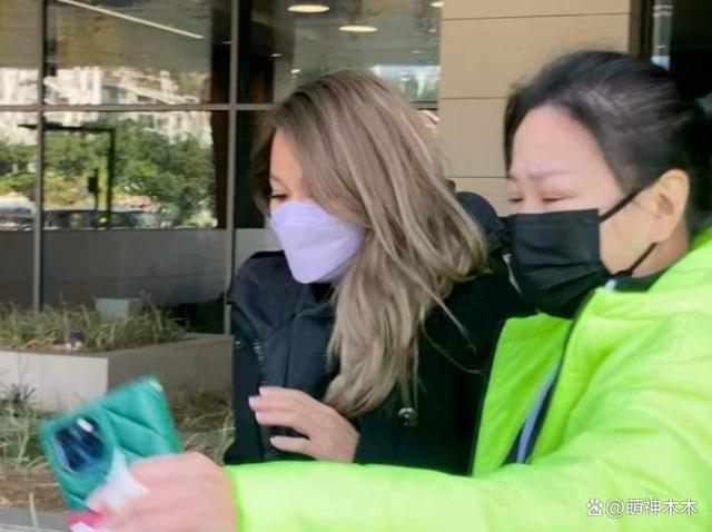 洗米华入狱小三生活滋润，甩卖八千万豪宅，装修充满情趣