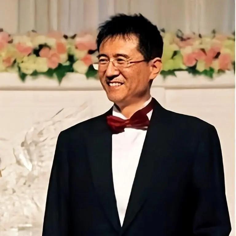 亿万富翁徐威：与袁立同居12年，后娶小20岁张怡宁