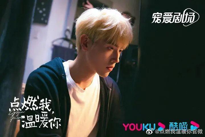 她早就过气了？