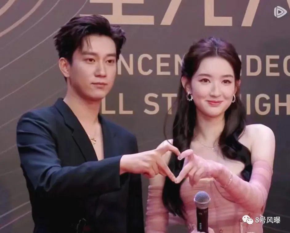 撞衫、炒CP、打瞌睡—明星修罗场真精彩！