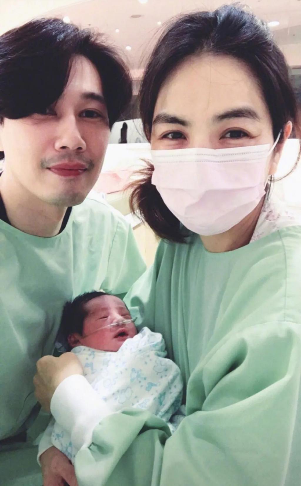 还记得Ella的儿子吗？小孩哥原来是个搞笑男？