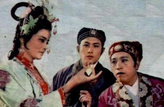 洗白她，这次是众望所归