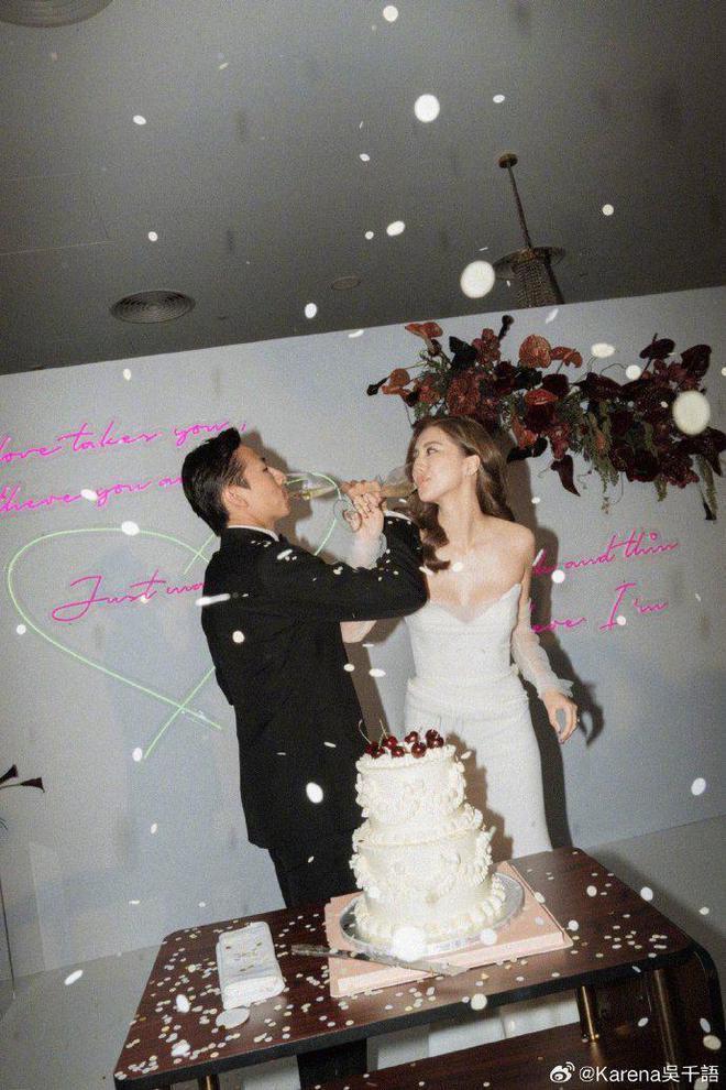 吴千语晒照官宣结婚 与老公甜蜜拥吻