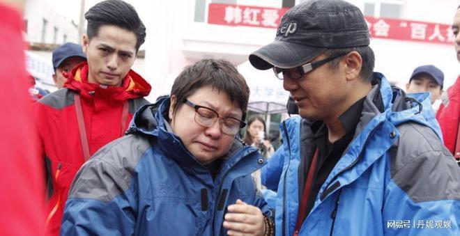 被实名举报假慈善的韩红,再次打脸举报者