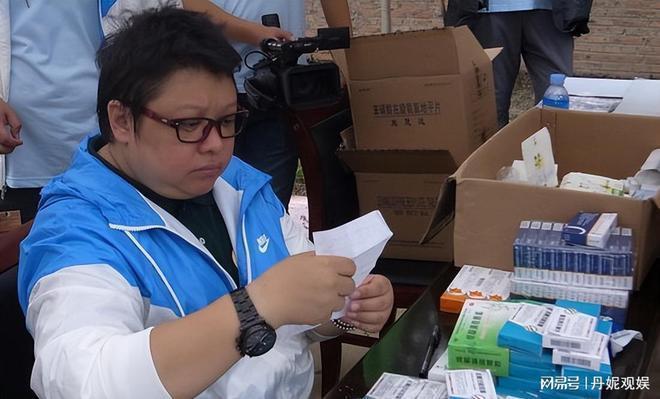 被实名举报假慈善的韩红,再次打脸举报者