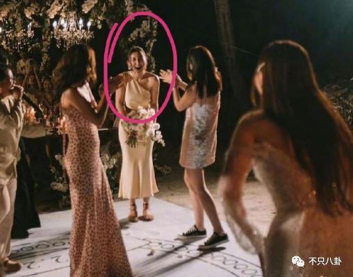 连场面话都不愿意说？他是真的情商低还是和朋友闹翻了？