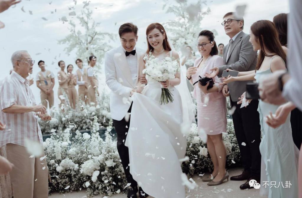 连场面话都不愿意说？他是真的情商低还是和朋友闹翻了？