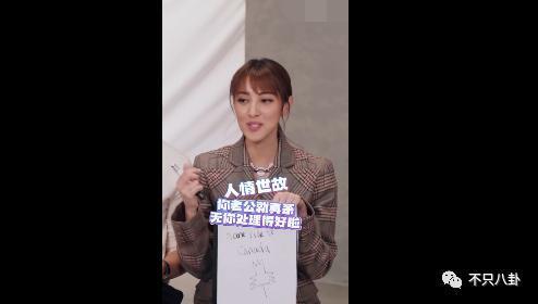 连场面话都不愿意说？他是真的情商低还是和朋友闹翻了？