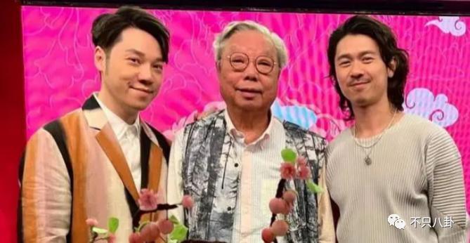 连场面话都不愿意说？他是真的情商低还是和朋友闹翻了？