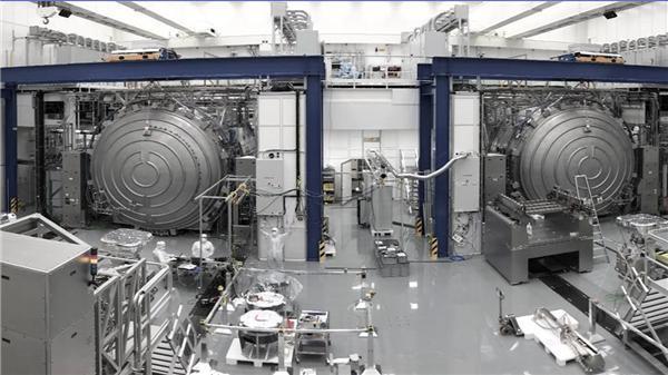 近30亿元！ASML明年生产10台高NA EUV光刻机：Intel独吞6台