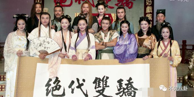 连场面话都不愿意说？他是真的情商低还是和朋友闹翻了？