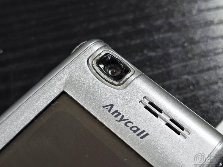 老手机上“百花齐放”的接口，其实并不值得骄傲