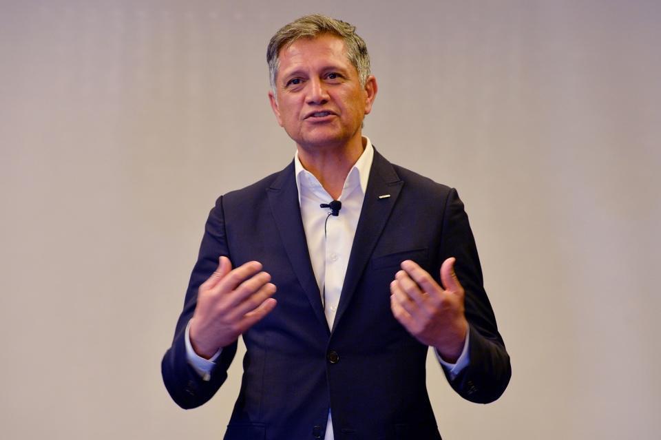 一纸诉状，动了苹果的千亿生意