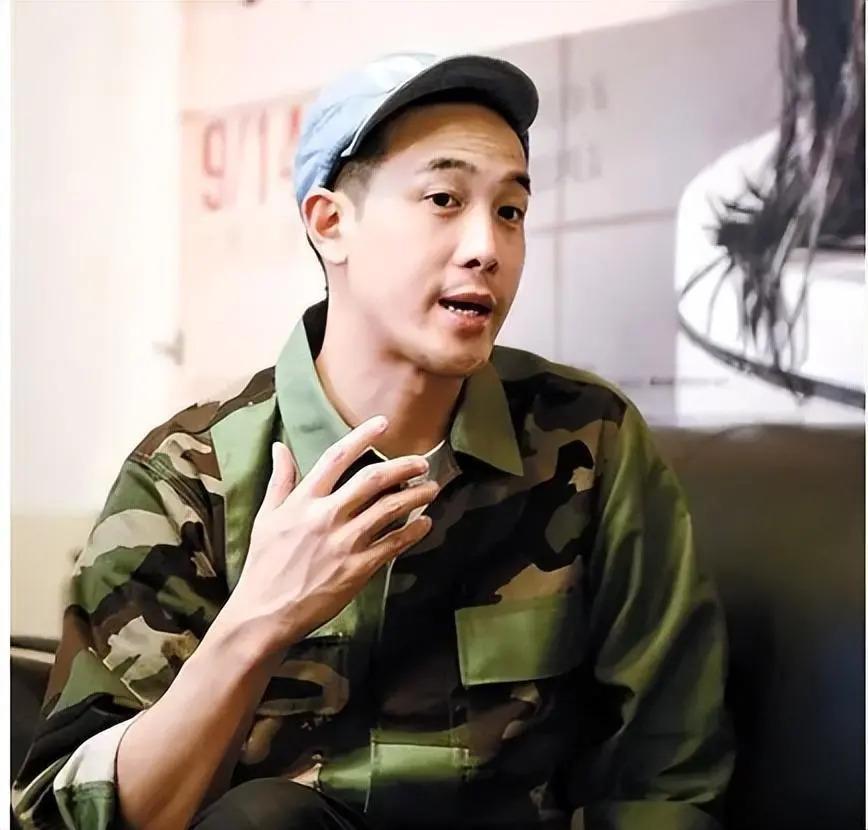 先不说曾志伟的“风流韵事”，来聊聊他的几个儿女