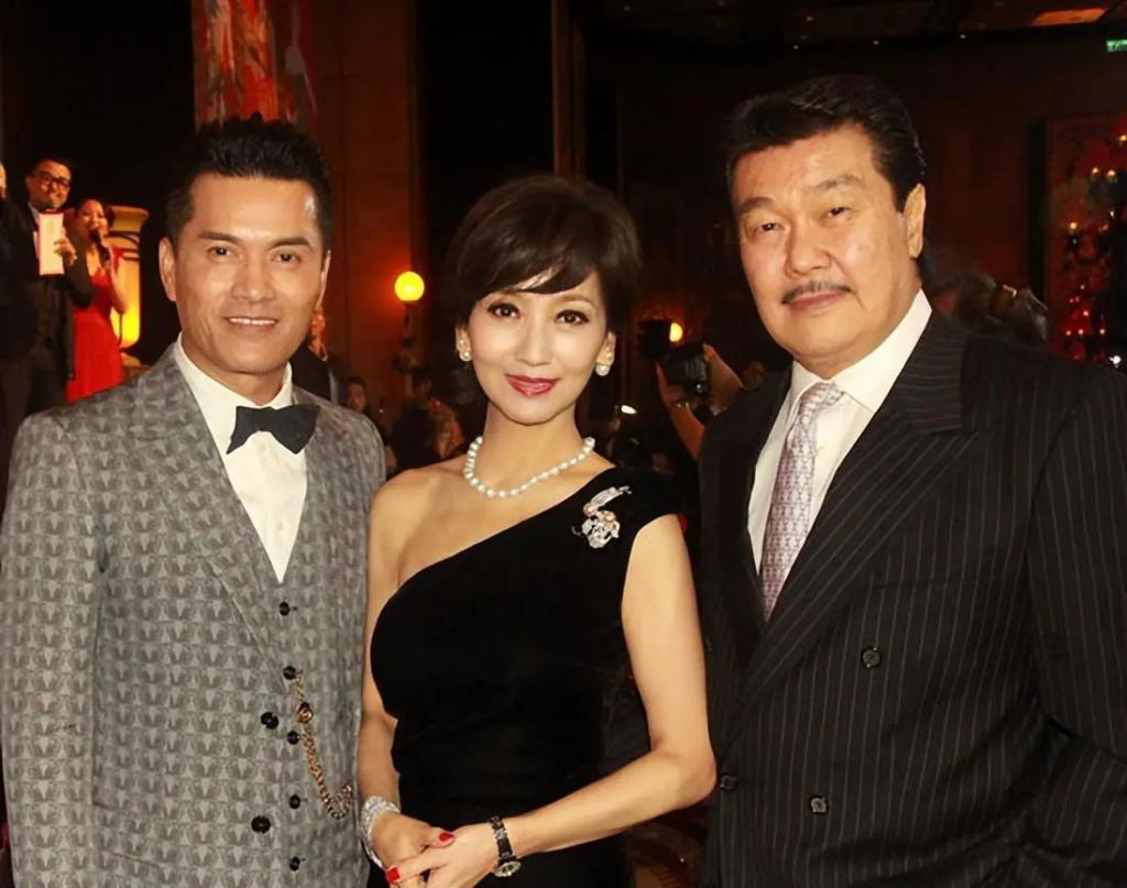 一婚周海媚、二婚邝美云,三婚亿万富婆,吕良伟到底凭啥