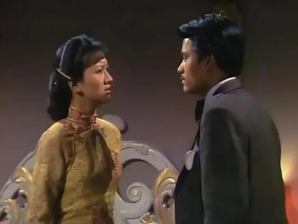 一婚周海媚、二婚邝美云,三婚亿万富婆,吕良伟到底凭啥