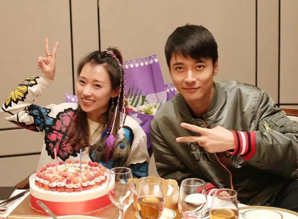 假结婚假离婚连小孩都是假的，这届明星还能再离谱一点吗？