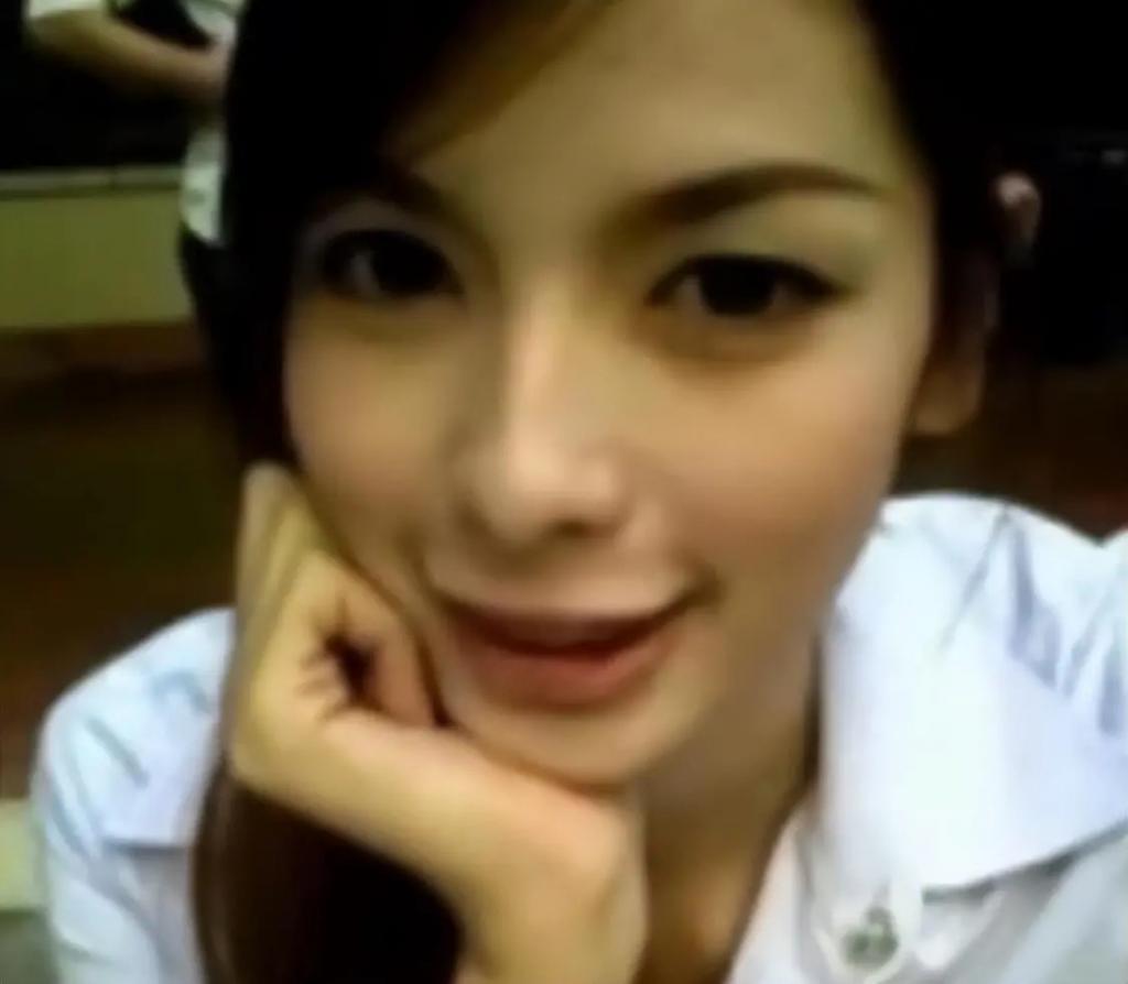 娱乐圈除了金星外，原来还有3位明星是变性人，真看不出来