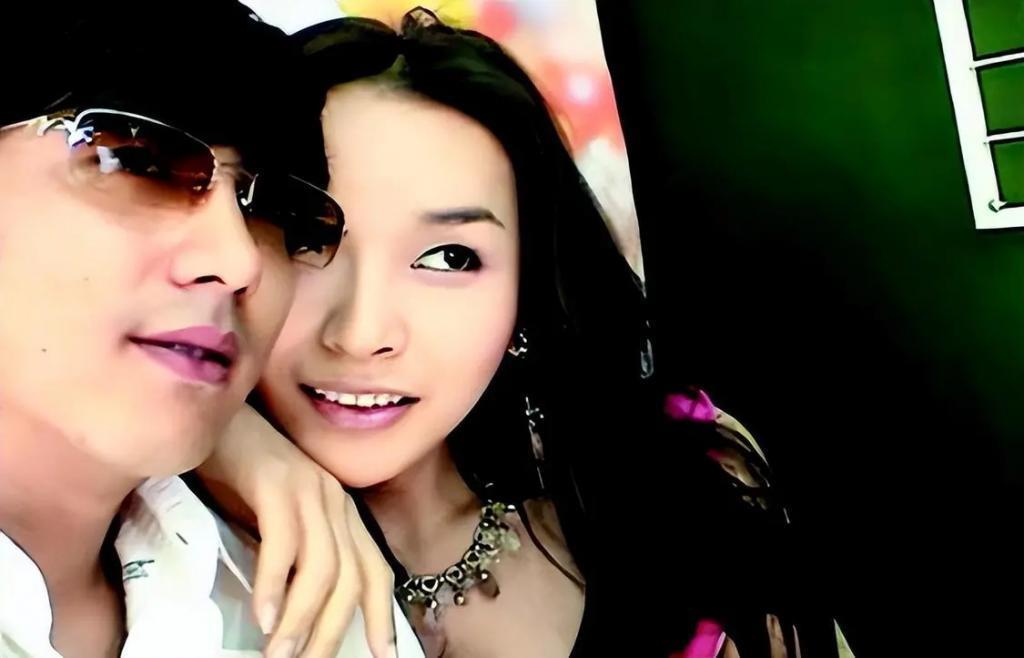 娱乐圈除了金星外，原来还有3位明星是变性人，真看不出来