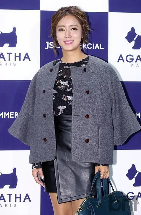 娱乐圈除了金星外，原来还有3位明星是变性人，真看不出来