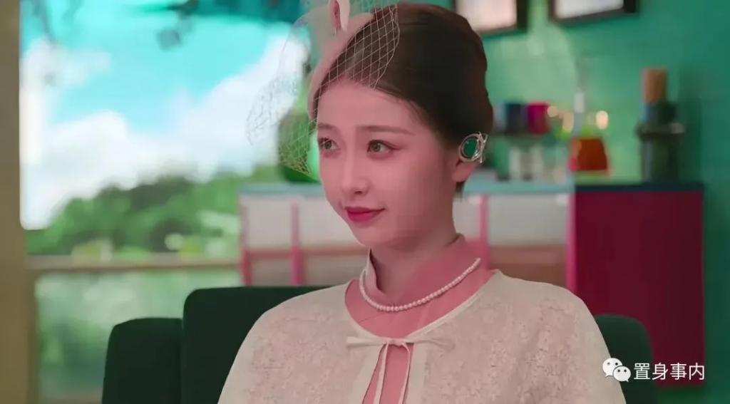 在范伟面前“展示身材”，让“影视小花”的不体面现了原形