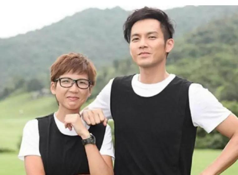 基因能有多偏心？这7位明星与兄弟姐妹，根本不像一个妈生的