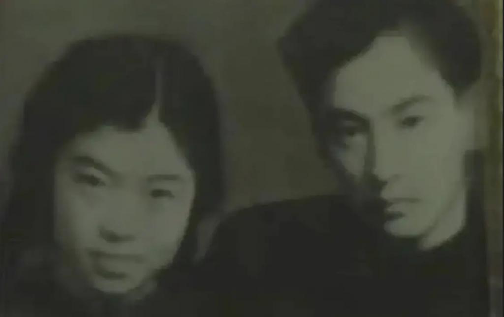 基因能有多偏心？这7位明星与兄弟姐妹，根本不像一个妈生的