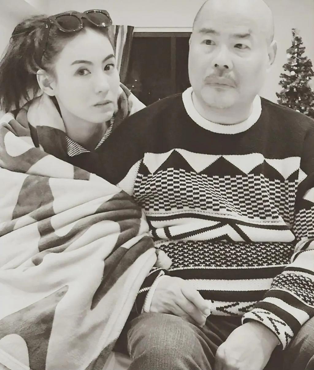 基因能有多偏心？这7位明星与兄弟姐妹，根本不像一个妈生的