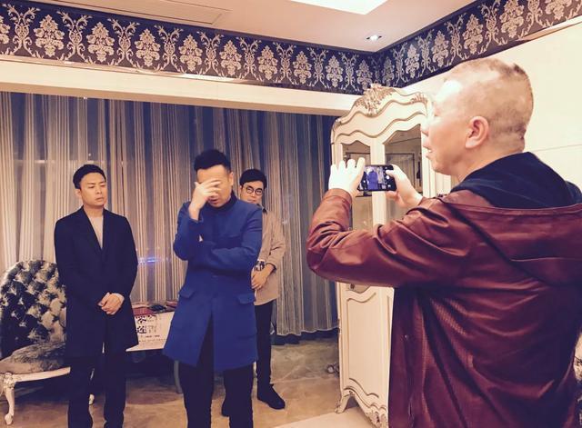 杨丽萍团队跳科目三、张译现场拒绝，这科目三非跳不可吗？