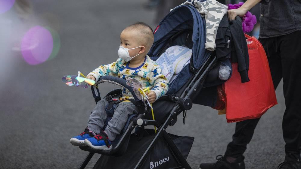 为什么钟南山不主张长期戴口罩？