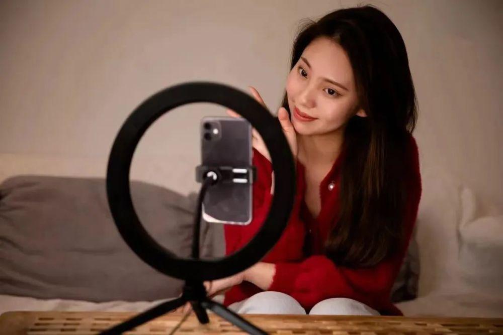 应届生漂在义乌做电商