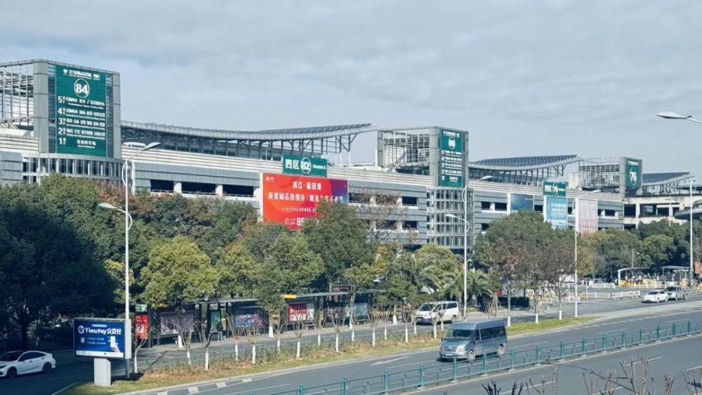 应届生漂在义乌做电商