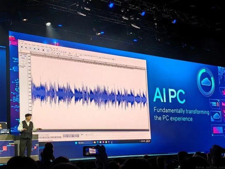 在电脑的CPU上比拼“AI算力”，现阶段其实并不实际