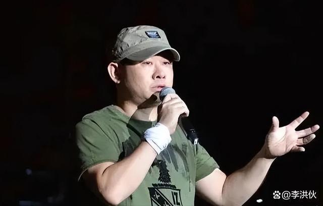 那英为灾区捐款款物后，刀郎被网友逼捐