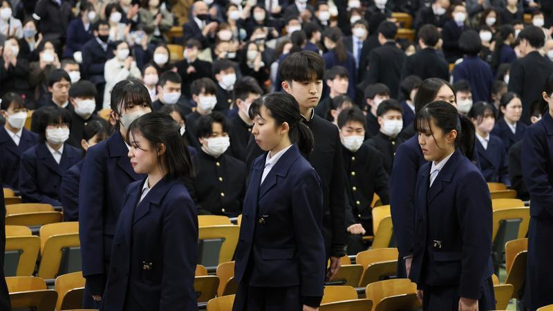残忍现实，日本人的身高越来越矮了